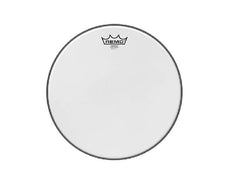 Peau de batterie en daim blanc Emperor de 8 po de Remo